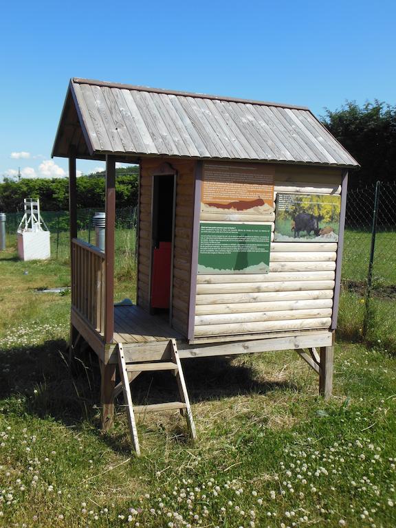 Gites Bon Air Saint-Flour  Zimmer foto